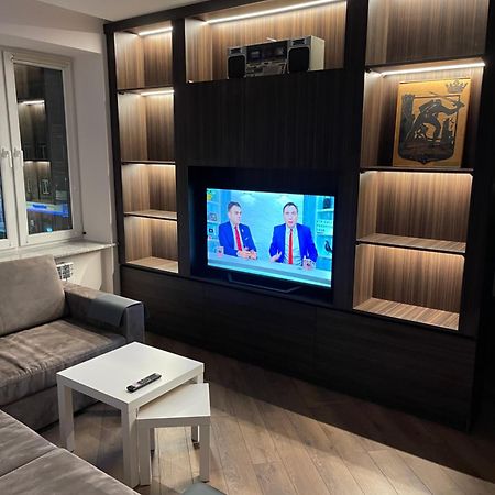 Ferienwohnung Yerevan Downtown Luxe Exterior foto